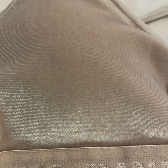 Victoria's Secret Pink Sport Ultimate Lightly Lined Velvet Bralette XS Wireless - Picture 10 of 10